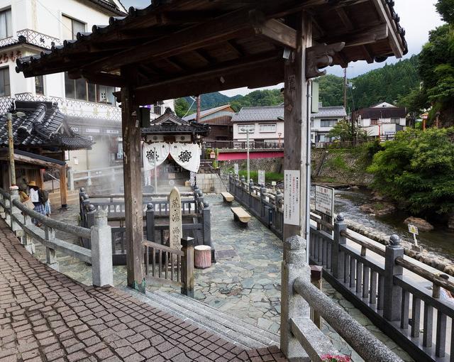 湯村温泉の住み込みリゾートバイト（旅館の全般業務）のサブ画像４