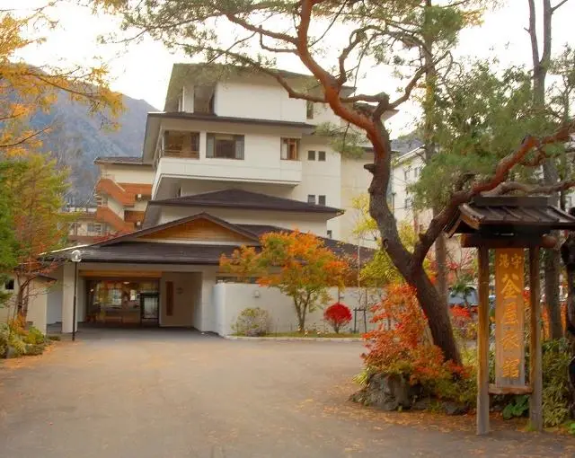 日光の住み込みリゾートバイト（旅館のレストラン・フロントなど）の画像２