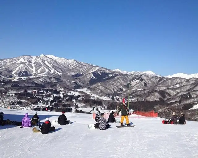 郡上の住み込みスキー場バイト（スキー場　レストランのお仕事）の画像２