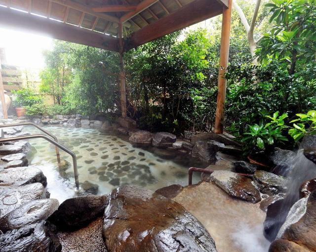 京丹後の住み込みリゾートバイト（旅館の接客、フロントなど）のサブ画像１