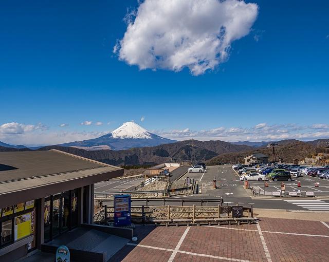 箱根の住み込みリゾートバイト（飲食店の全般業務）の画像２