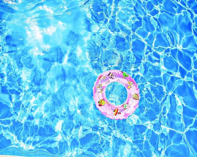津の住み込みリゾートバイト（ホテルのプール監視員）の画像５
