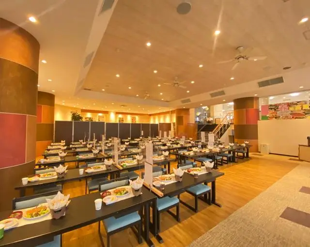 白樺湖の住み込みスキー場バイト（ホテルのフロント、スキーレッスン）の画像３