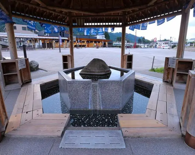 鬼怒川温泉の住み込みリゾートバイト（旅館の全般業務）のサブ画像２