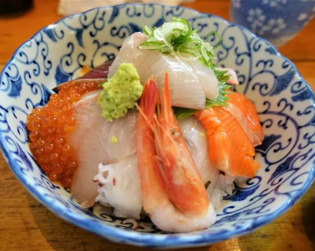 伊根町の住み込みリゾートバイト（旅館の接客、フロントなど）のサブ画像３