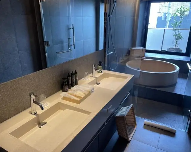 熱海の住み込みリゾートバイト（ホテルのレストラン、調理補助など）のサブ画像１