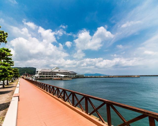 淡路島
の住み込みリゾートバイト（ホテルのレストラン、ベルなど）のサブ画像５