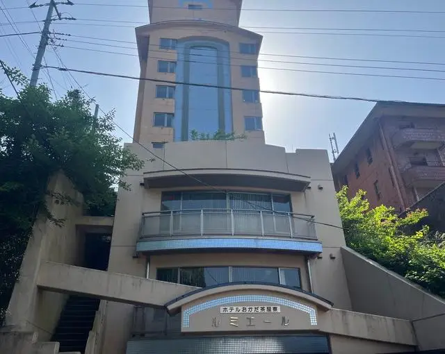 箱根の住み込みリゾートバイト（旅館のフロント、裏方）のサブ画像１