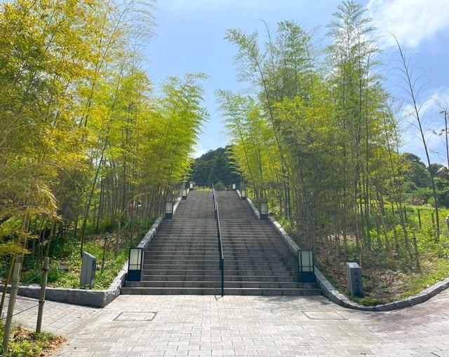 長門湯本の住み込みリゾートバイト（旅館のレストラン・フロントのお仕事）の画像３