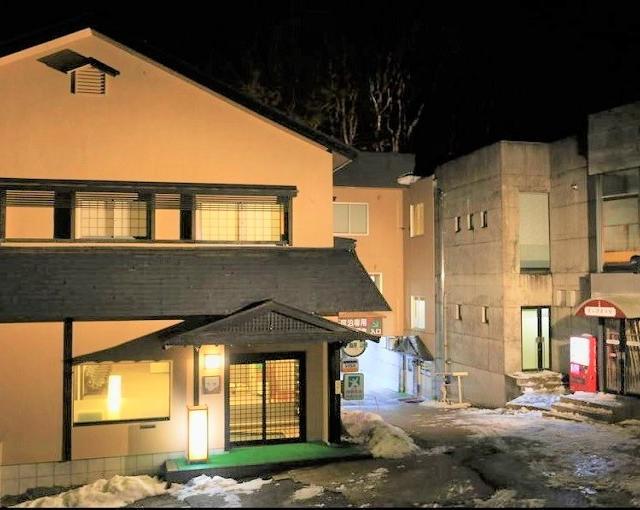 ハチ北の住み込みスキー場バイト（ホール・裏方・調理など）の画像３