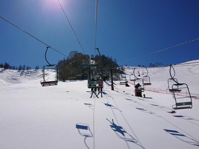みなかみの住み込みスキー場バイト（スキー場のリフト係、駐車場係など）の画像２