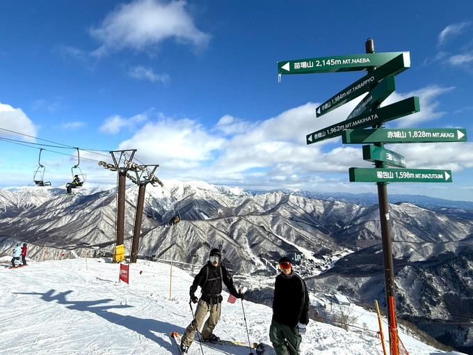 苗場の住み込みスキー場バイト（ホテル・スキー場のホール、リフトなど）の画像４