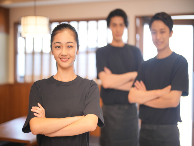 那覇の住み込みリゾートバイト（飲食店のレストラン業務など）の画像５