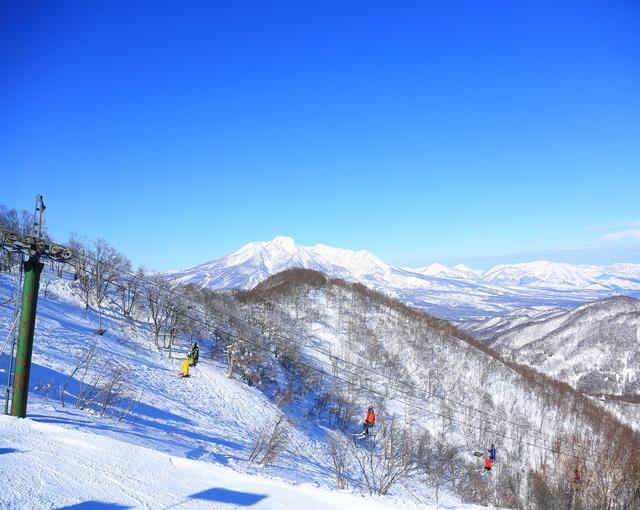 斑尾高原の住み込みスキー場バイト（ホテル・スキー場のホール、リフトなど）の画像５