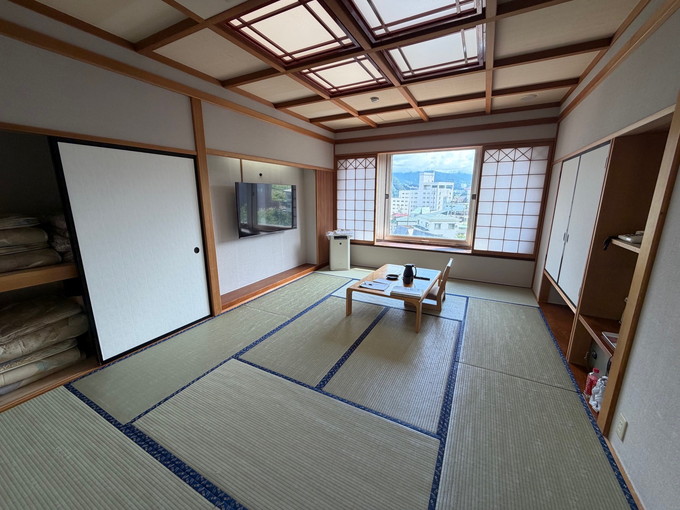 越後湯沢の住み込みスキー場バイト（レストランホール）のサブ画像１