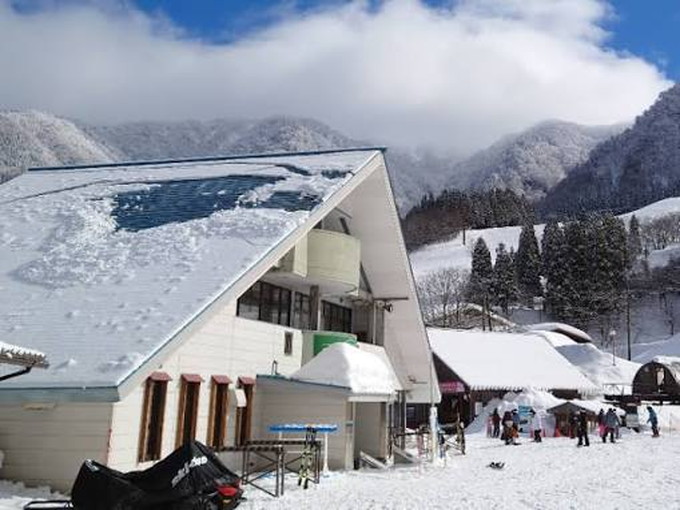 八頭郡の住み込みスキー場バイト（スキー場のリフト業務）の画像３